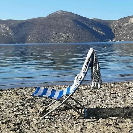 Danae, Skorponeria Evoia Villa *
