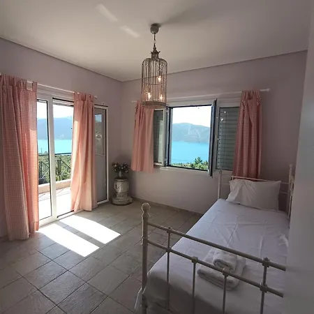 Villa Danae, Skorponeria Evoia Skroponeria